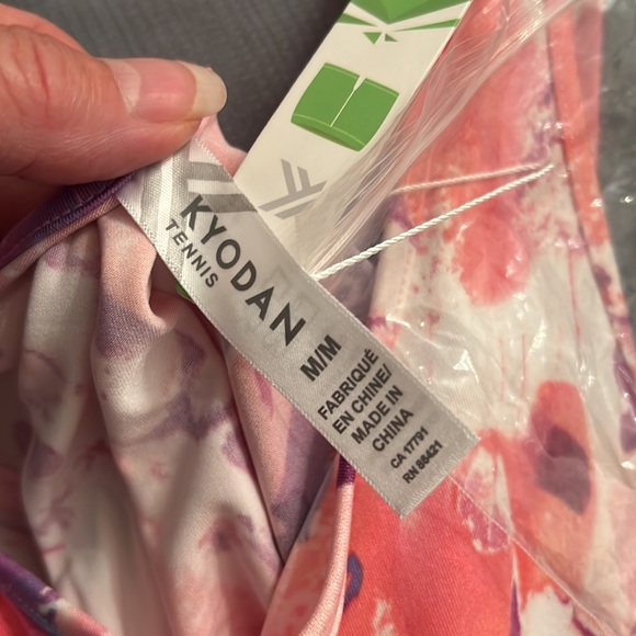 KYODAN NWT Tennis Dress with White Unattached Shorts Size Medium - Picture 5 of 8